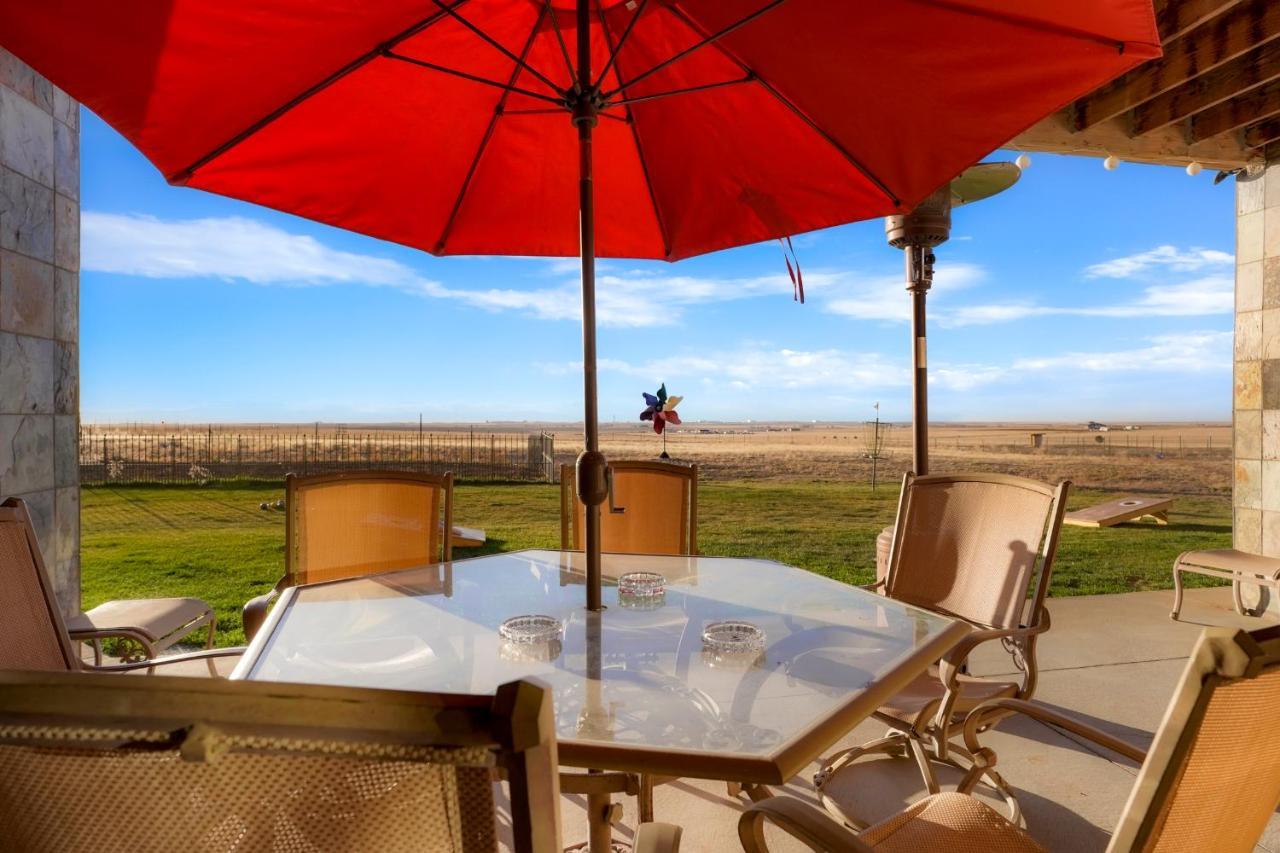 Summit Villa Bnb Watkins Extérieur photo